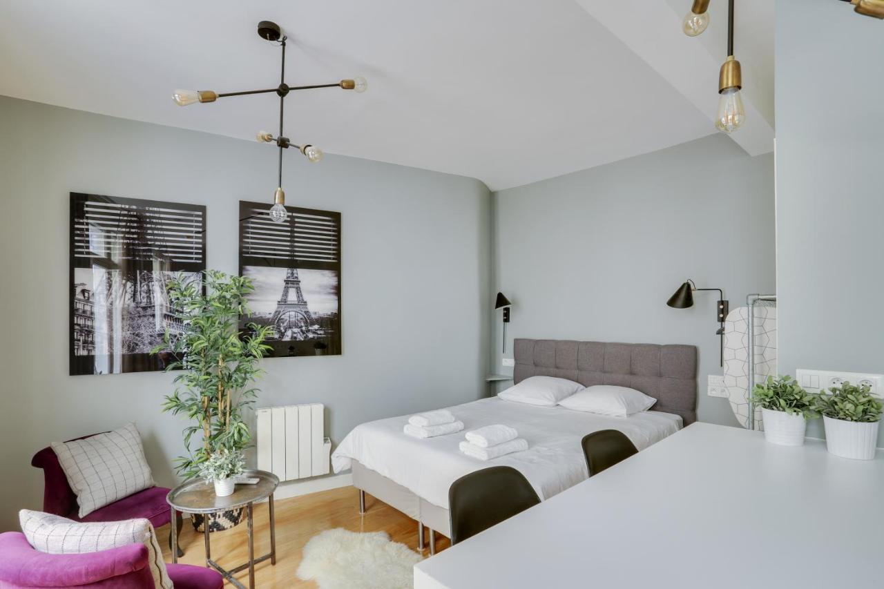 Charmant Studio Au Coeur De Paris Pour 2 Personnes By Weekome Exteriör bild