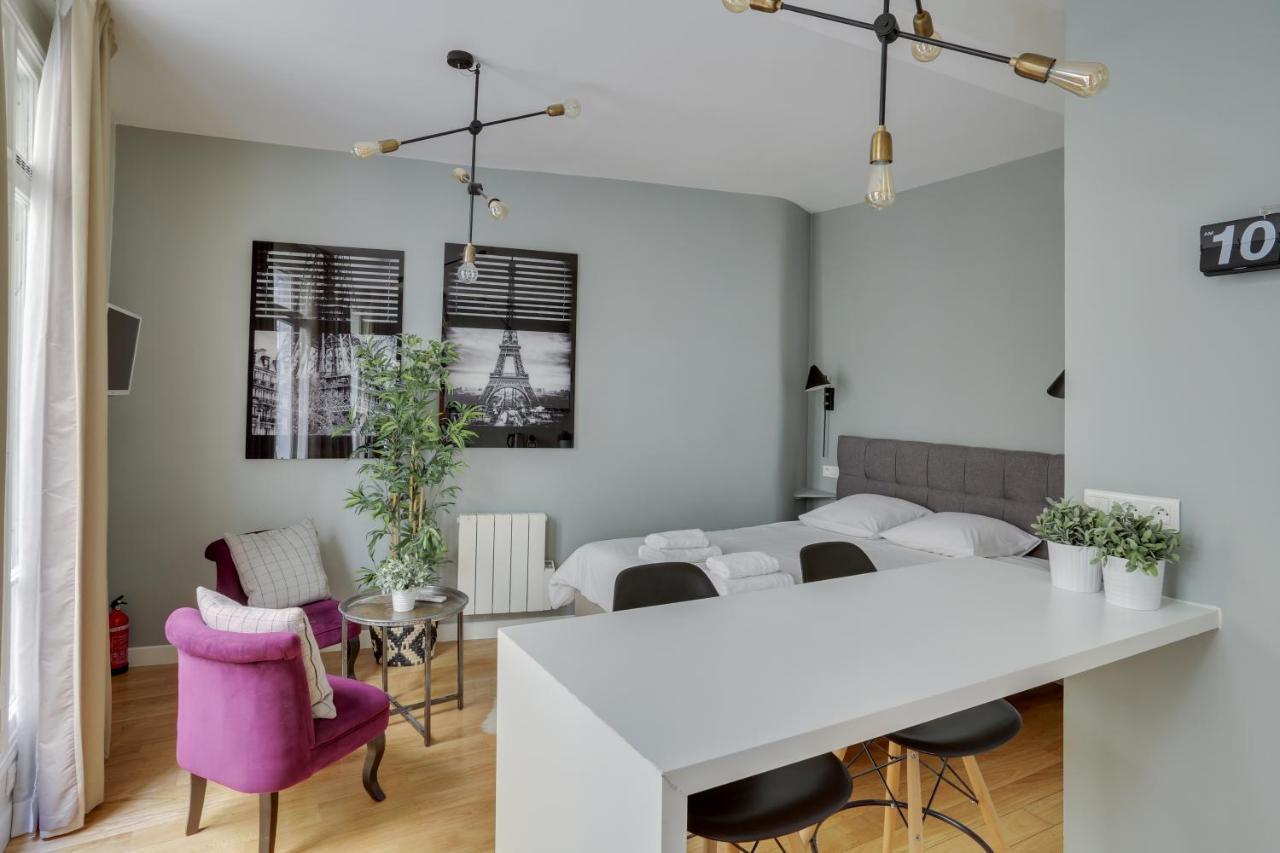 Charmant Studio Au Coeur De Paris Pour 2 Personnes By Weekome Exteriör bild